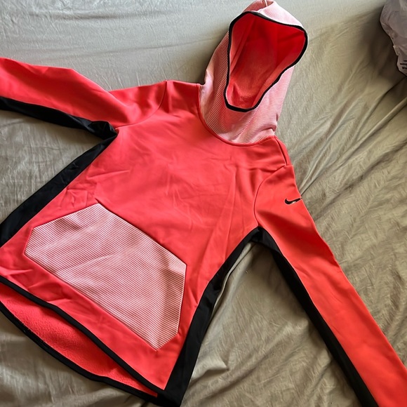 Nike Other - NWOT. Girls Nike dri fit hoodie. Never worn. Size medium.